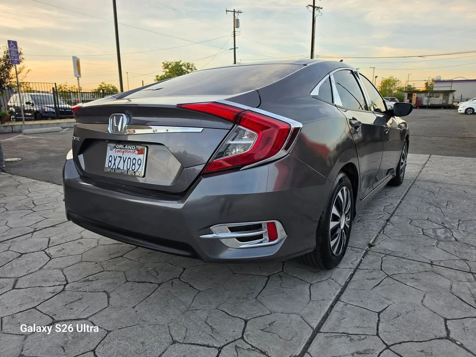 2016 Honda Civic 10th Gen - Image 2 of 19