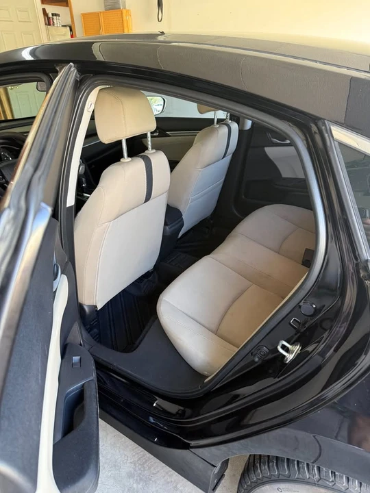 2016 Honda Civic 10th Gen - Image 8 of 15