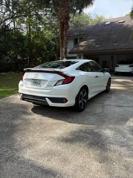 2016 Honda Civic 10th Gen - Image 6 of 18