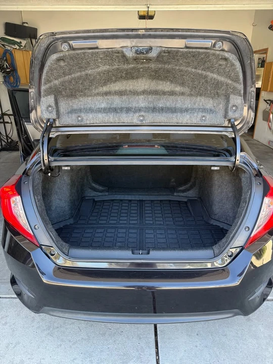2016 Honda Civic 10th Gen - Image 9 of 15