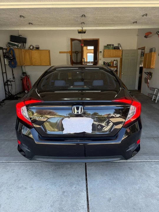 2016 Honda Civic 10th Gen - Image 4 of 15