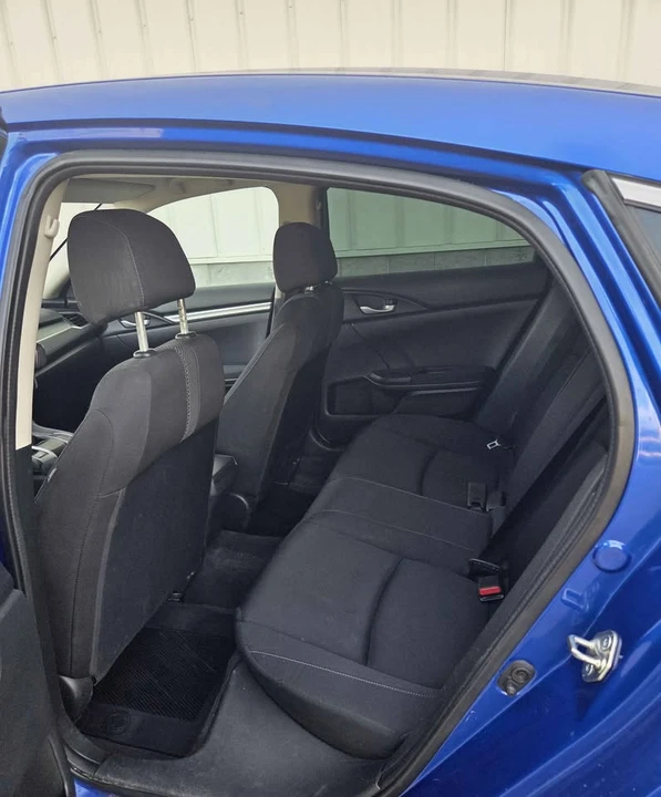 2016 Honda Civic 10th Gen - Image 11 of 16