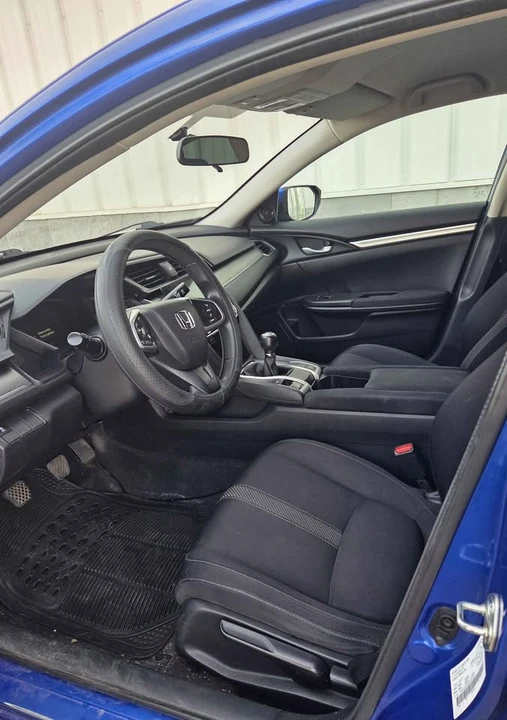 2016 Honda Civic 10th Gen - Image 10 of 16