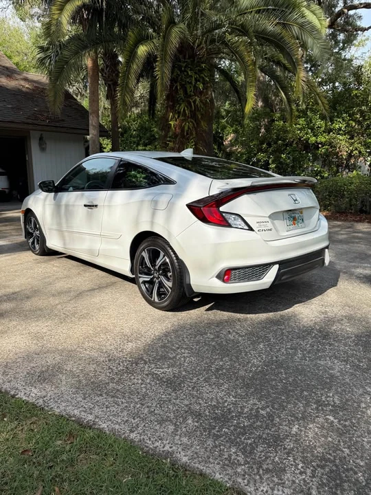 2016 Honda Civic 10th Gen - Image 8 of 18