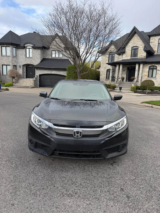 2016 Honda Civic 10th Gen - Image 2 of 9
