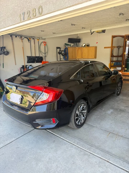 2016 Honda Civic 10th Gen - Image 5 of 15