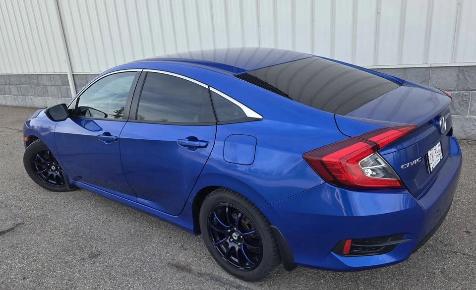 2016 Honda Civic 10th Gen - Image 4 of 16