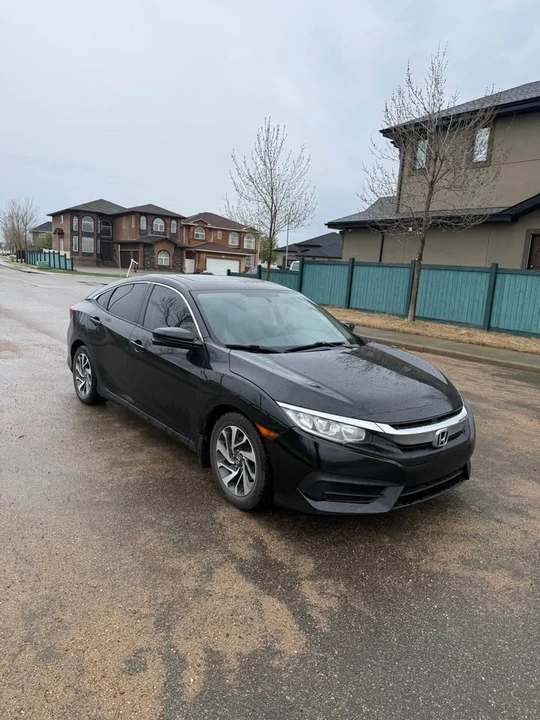 2016 Honda Civic 10th Gen - Image 4 of 11