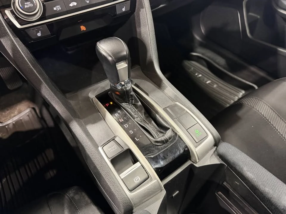 2016 Honda Civic 10th Gen - Image 10 of 20