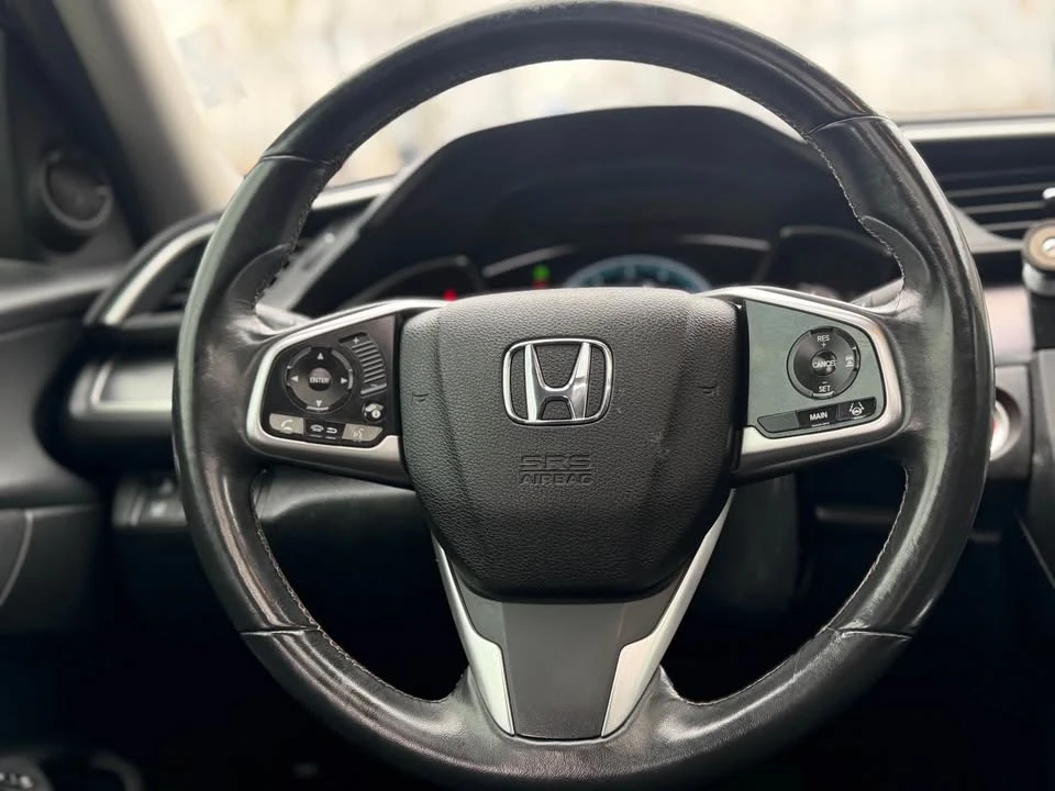 2016 Honda Civic 10th Gen - Image 16 of 19