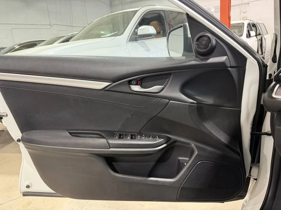 2016 Honda Civic 10th Gen - Image 17 of 20