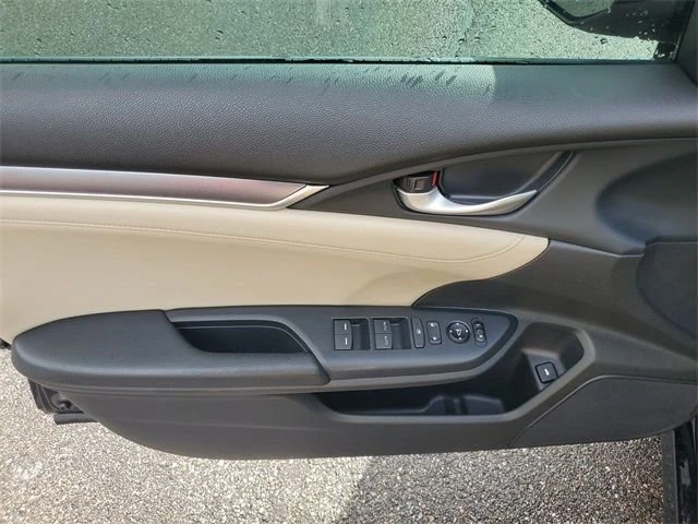 2016 Honda Civic 10th Gen - Image 19 of 20