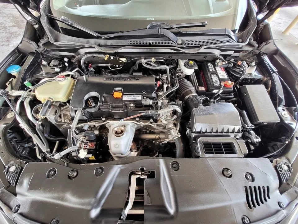 2016 Honda Civic 10th Gen - Image 17 of 17