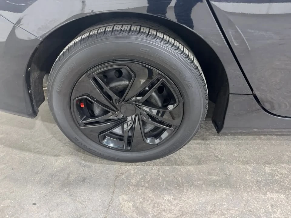 2016 Honda Civic 10th Gen - Image 10 of 20