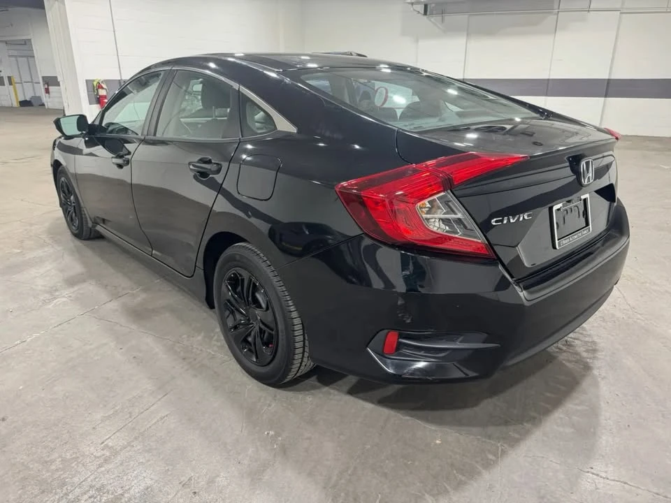 2016 Honda Civic 10th Gen - Image 7 of 20