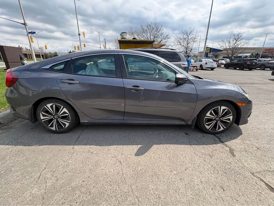 2016 Honda Civic 10th Gen - Image 8 of 20
