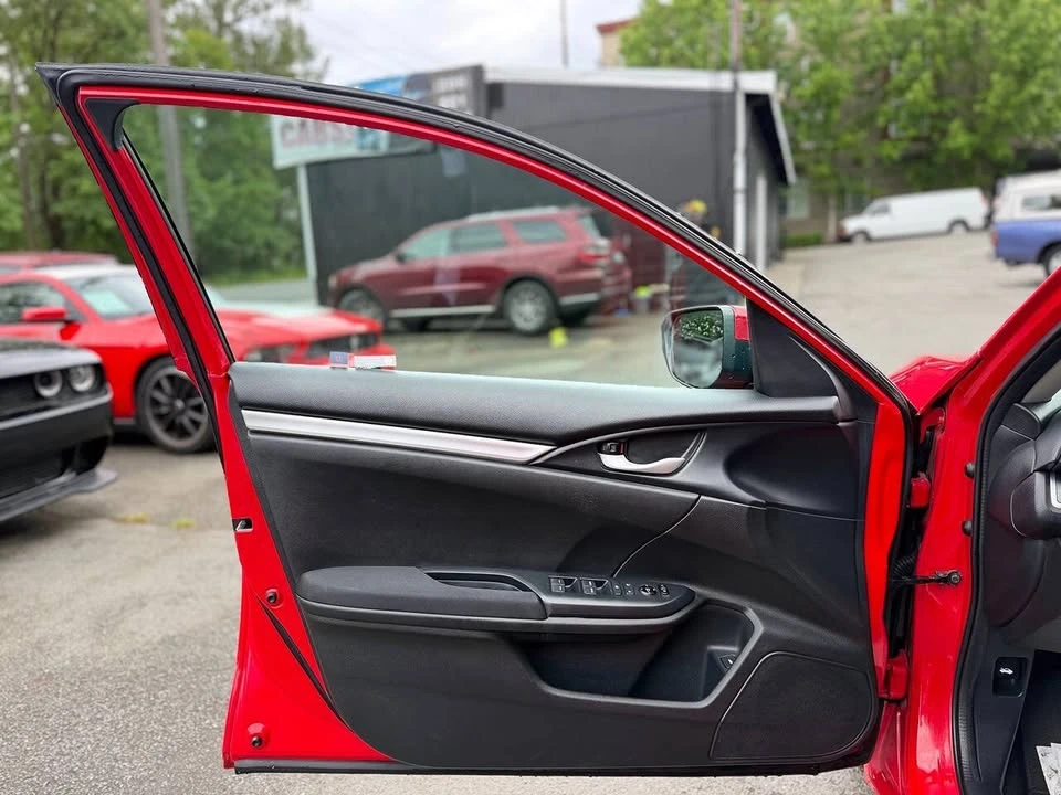 2016 Honda Civic 10th Gen - Image 13 of 20