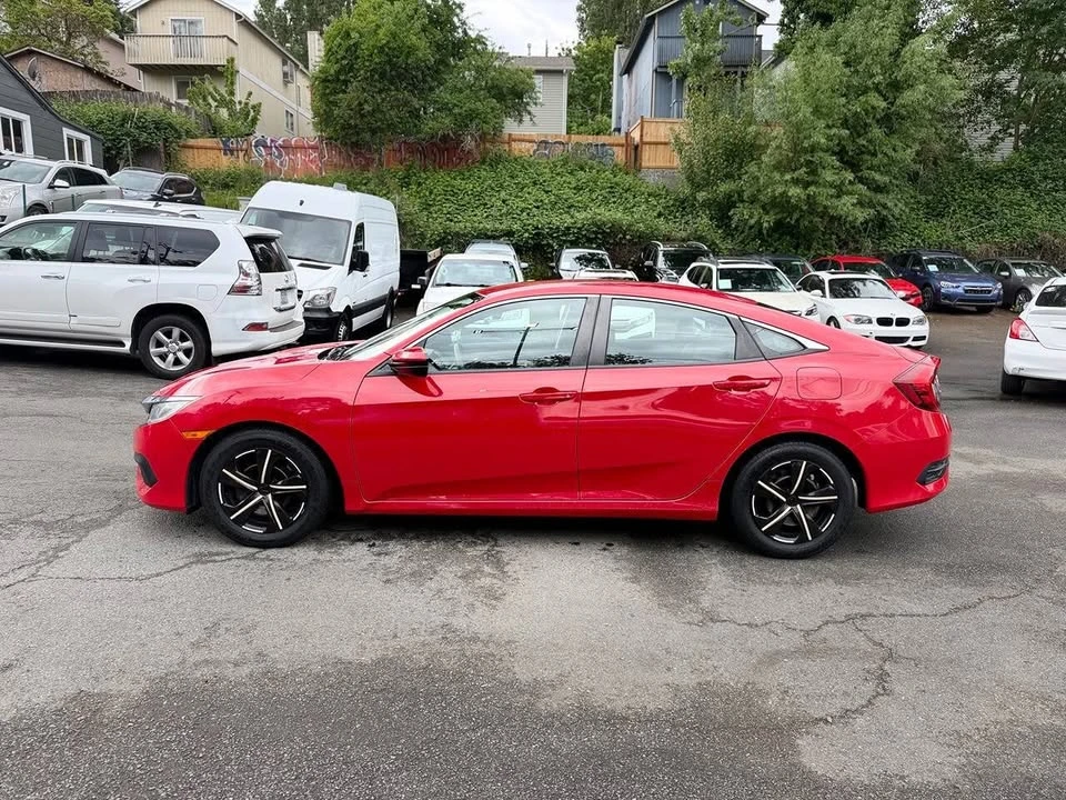 2016 Honda Civic 10th Gen - Image 9 of 20