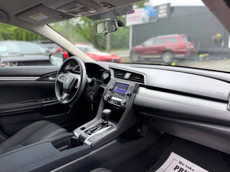 2016 Honda Civic 10th Gen - Image 19 of 20