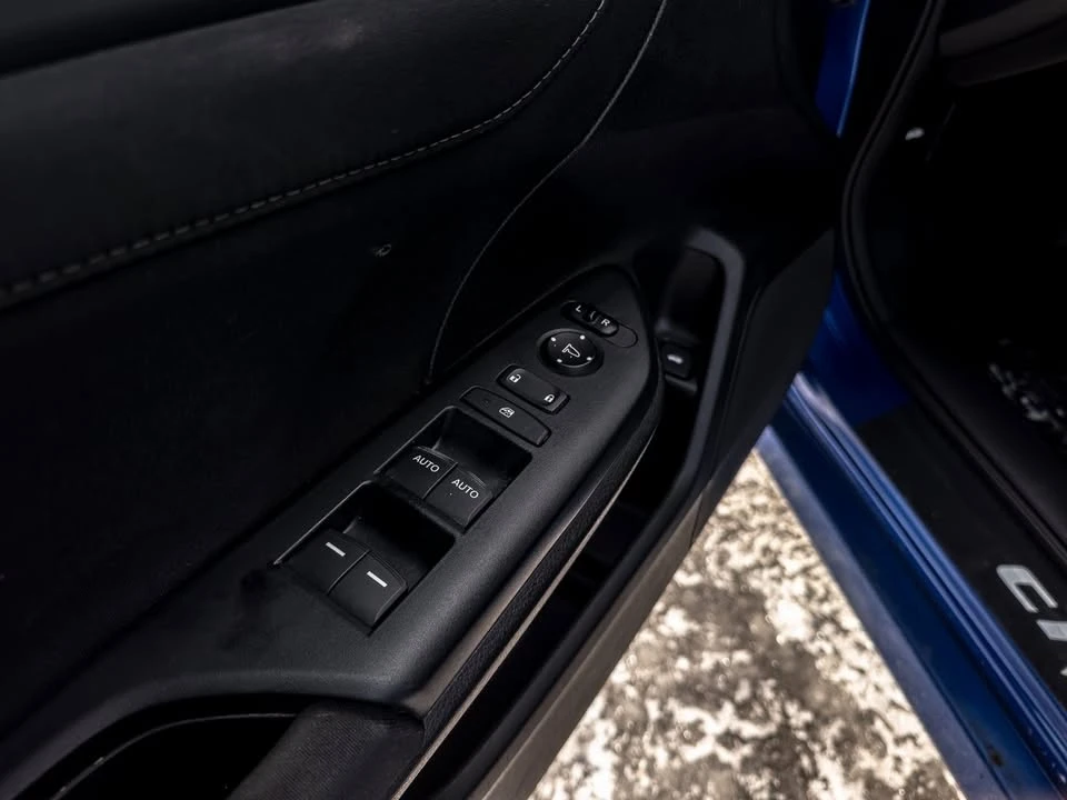 2016 Honda Civic 10th Gen - Image 7 of 13