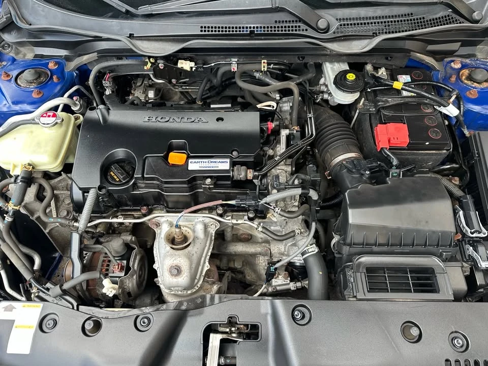2016 Honda Civic 10th Gen - Image 7 of 16