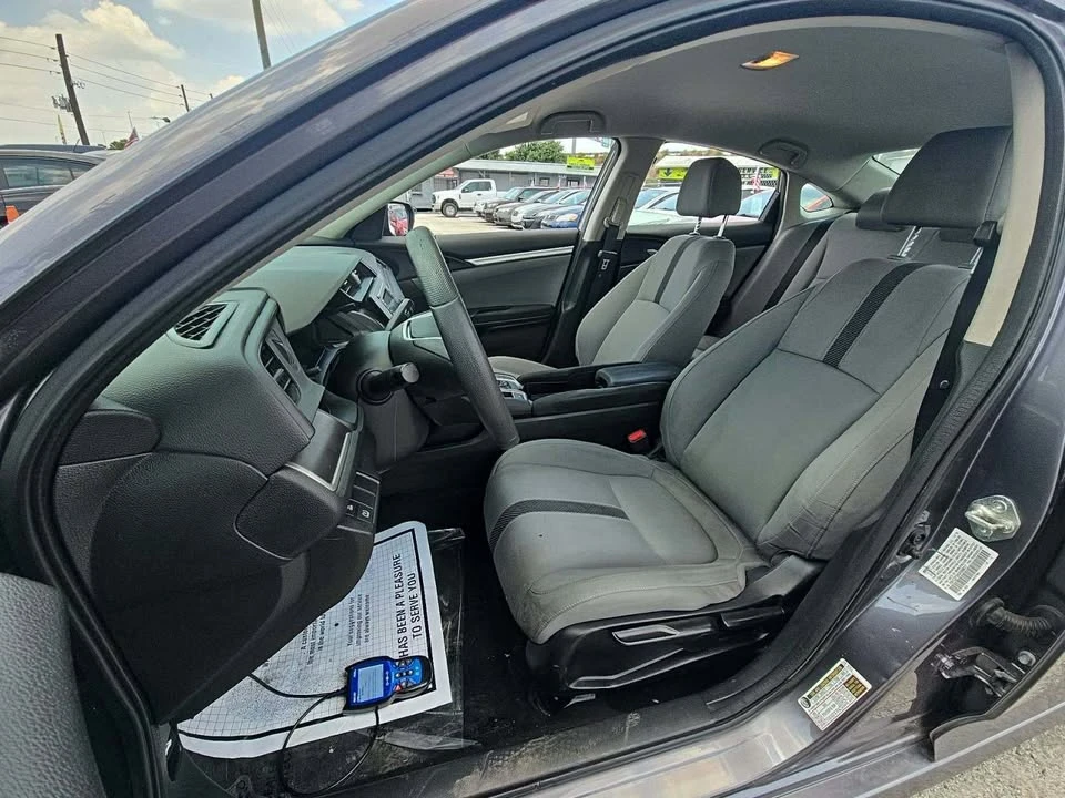 2016 Honda Civic 10th Gen - Image 3 of 10