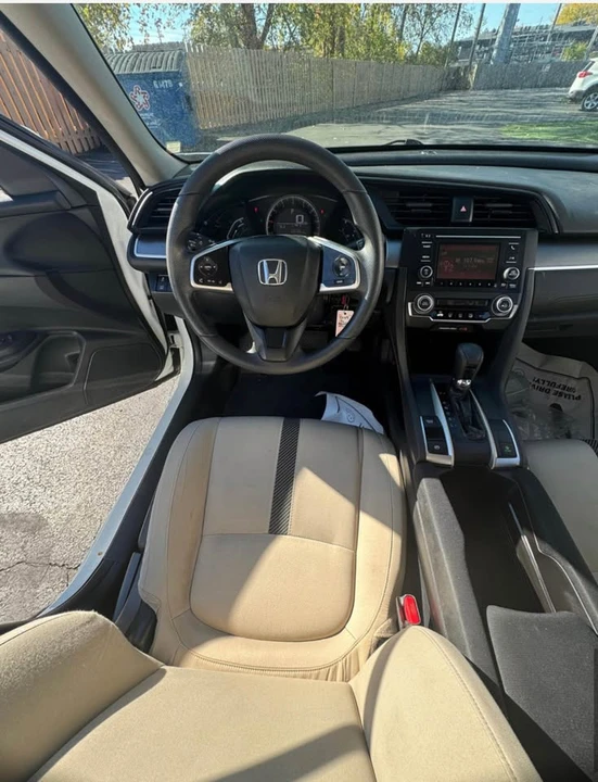 2016 Honda Civic 10th Gen - Image 7 of 8