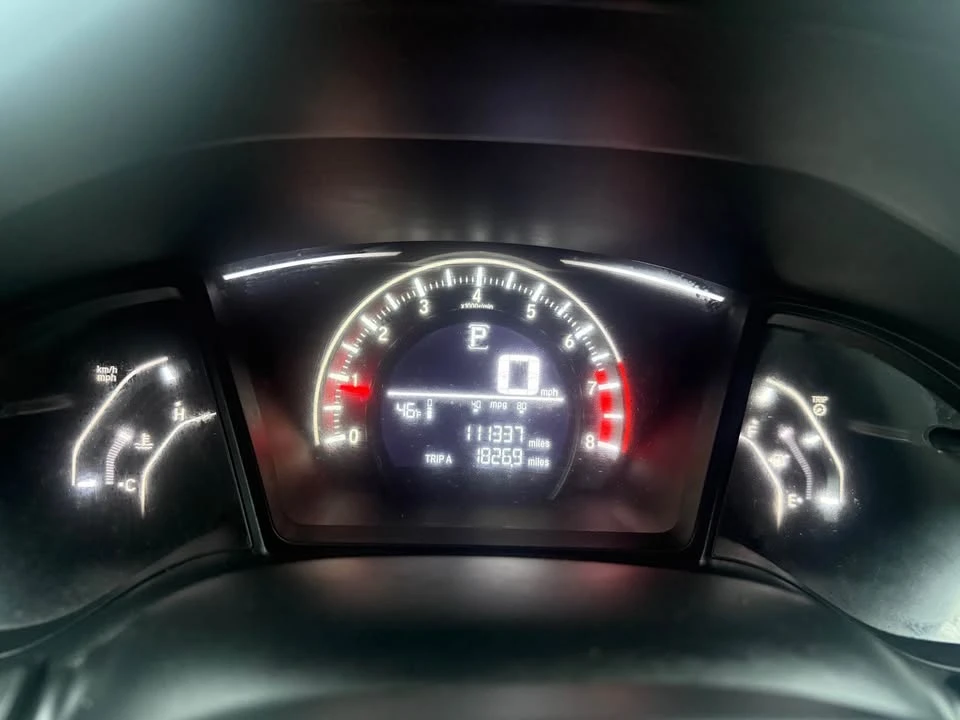 2016 Honda Civic 10th Gen - Image 10 of 11