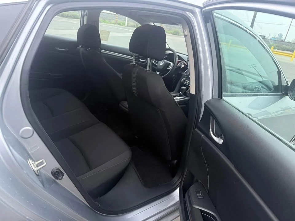 2016 Honda Civic 10th Gen - Image 7 of 11
