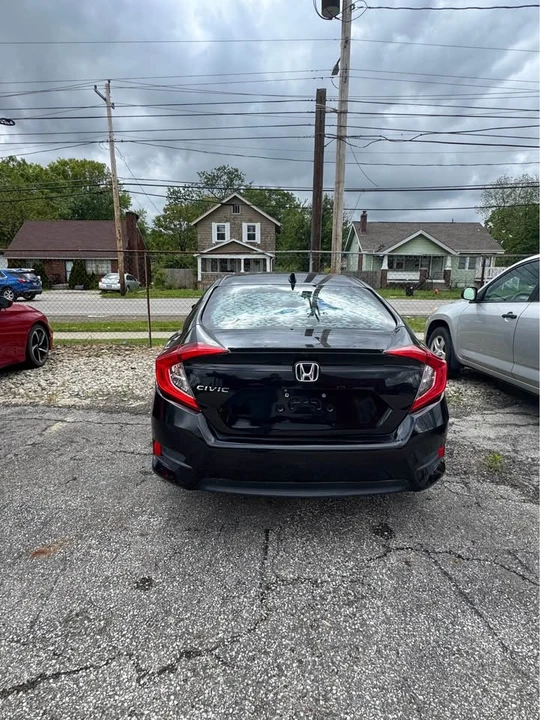 2016 Honda Civic 10th Gen - Image 2 of 3