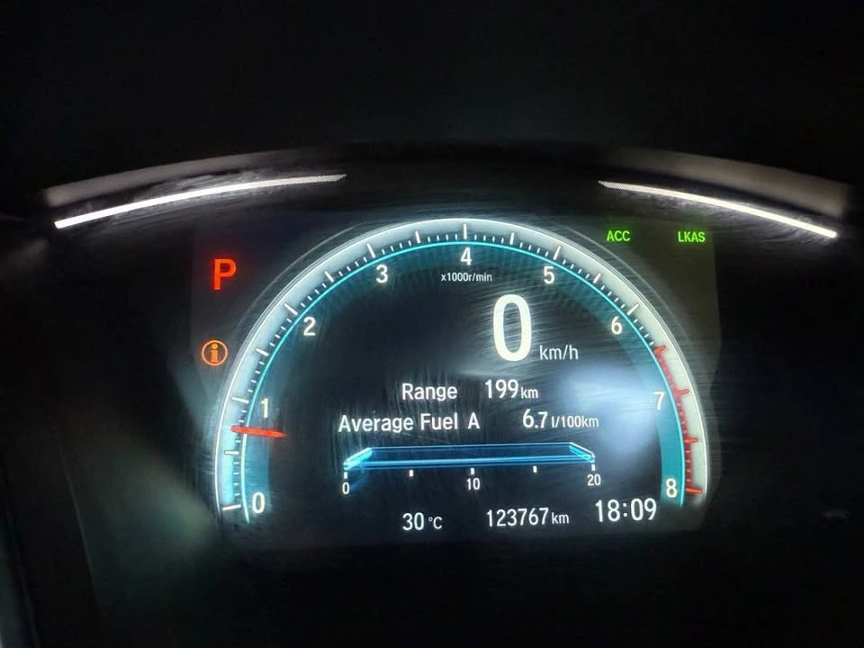 2016 Honda Civic 10th Gen - Image 11 of 17