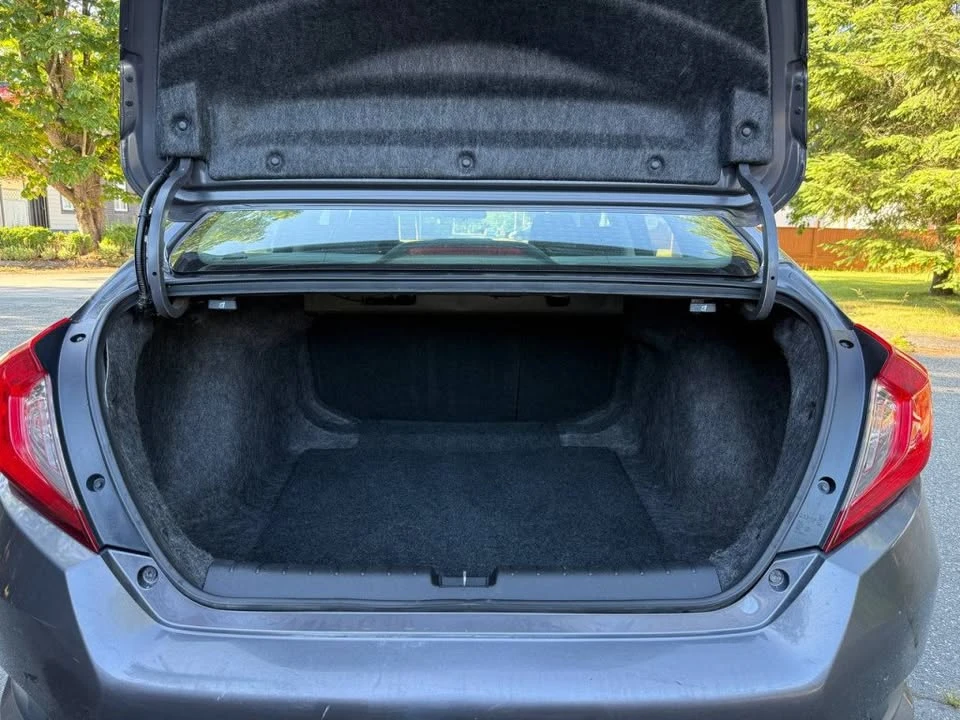 2016 Honda Civic 10th Gen - Image 17 of 17