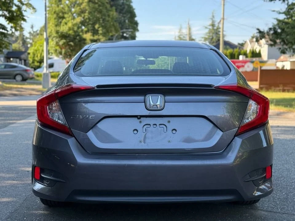 2016 Honda Civic 10th Gen - Image 5 of 17