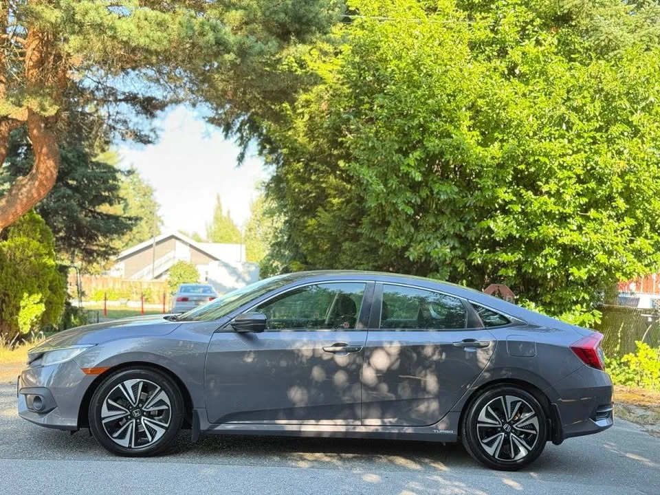 2016 Honda Civic 10th Gen - Image 3 of 17
