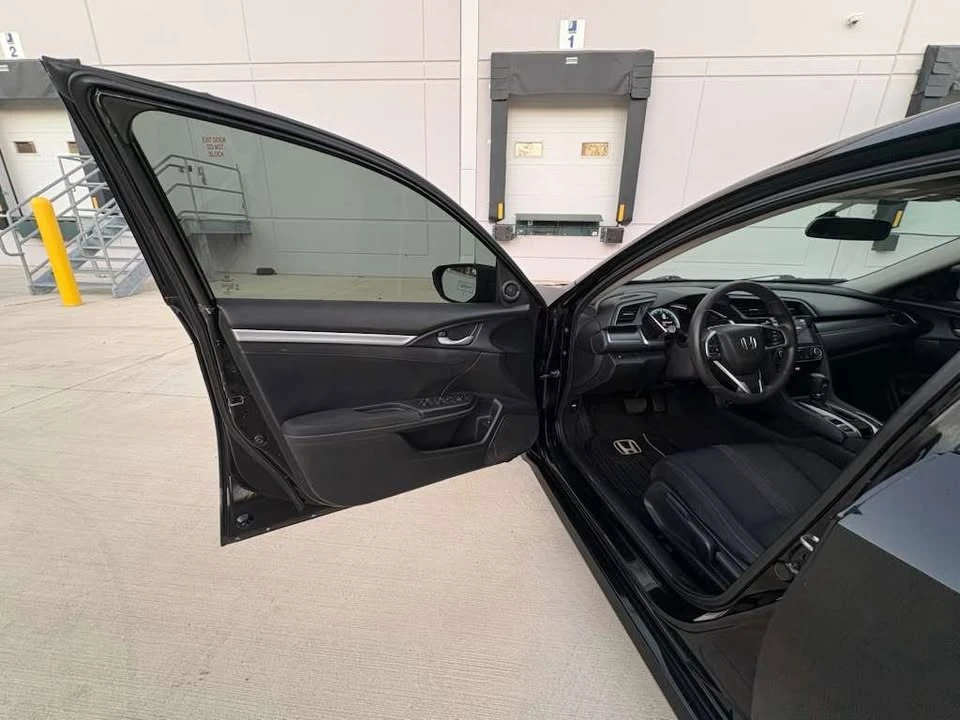 2016 Honda Civic 10th Gen - Image 6 of 20