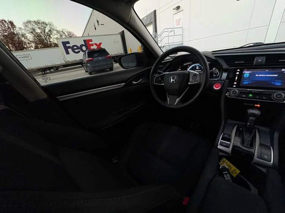 2016 Honda Civic 10th Gen - Image 16 of 20