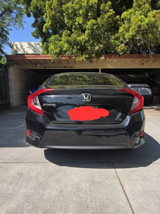2016 Honda Civic 10th Gen - Image 3 of 18