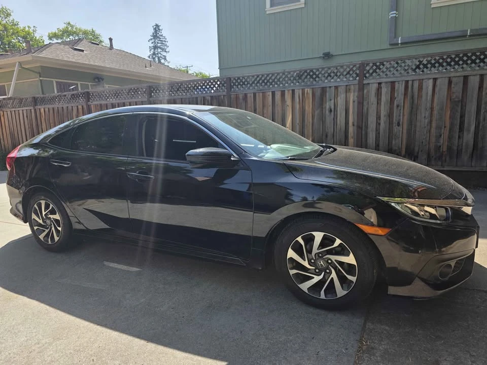 2016 Honda Civic 10th Gen - Image 6 of 18