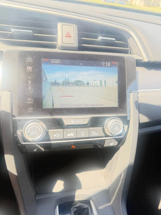 2016 Honda Civic 10th Gen - Image 9 of 12