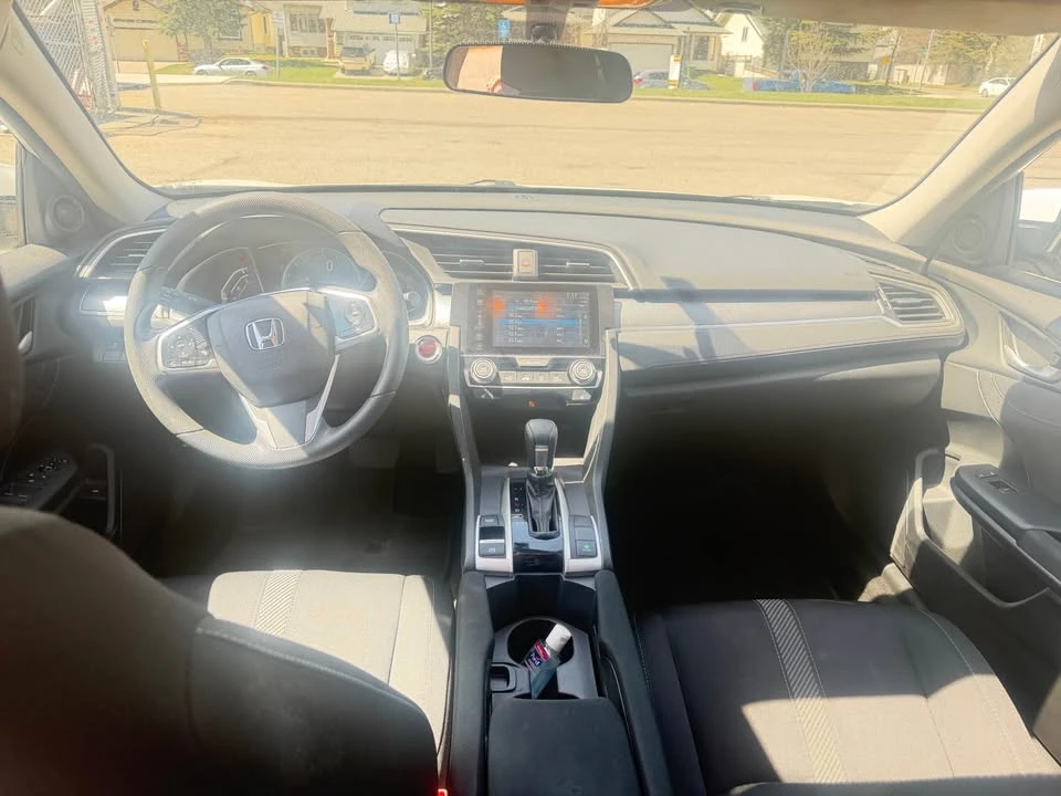 2016 Honda Civic 10th Gen - Image 5 of 12