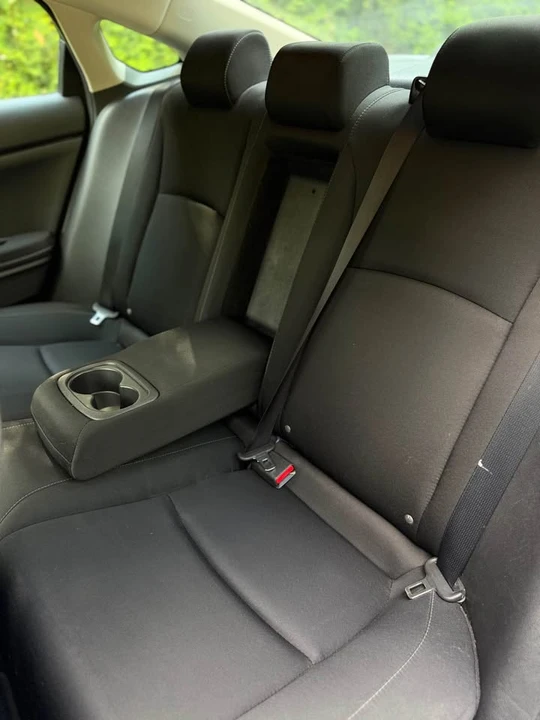 2016 Honda Civic 10th Gen - Image 10 of 15
