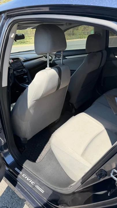 2016 Honda Civic 10th Gen - Image 8 of 11