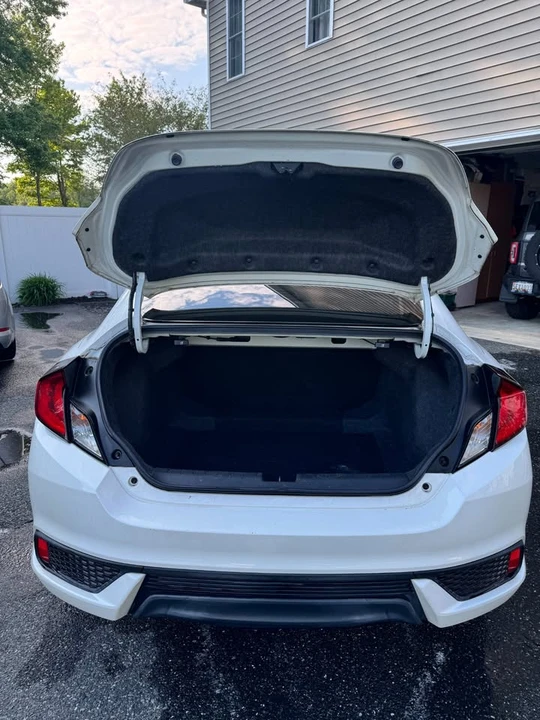 2016 Honda Civic 10th Gen - Image 4 of 12