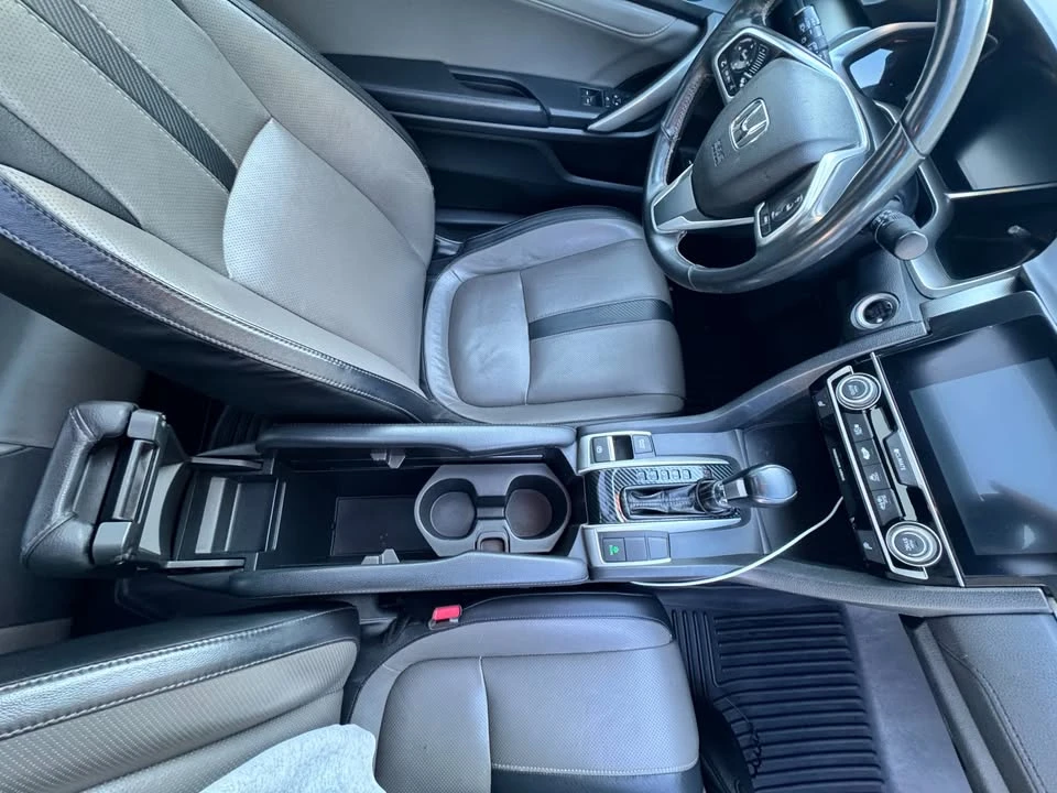 2016 Honda Civic 10th Gen - Image 12 of 12