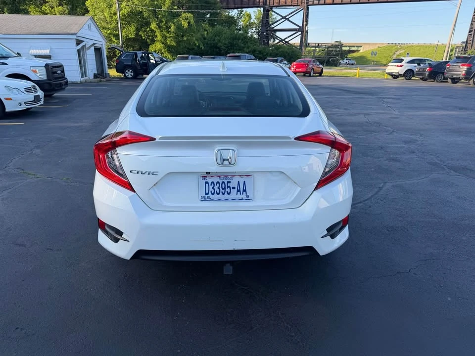 2016 Honda Civic 10th Gen - Image 19 of 20