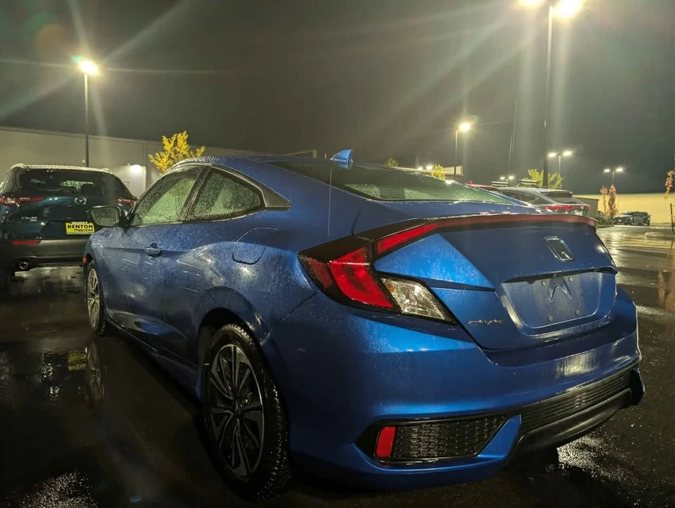 2016 Honda Civic 10th Gen - Image 6 of 9