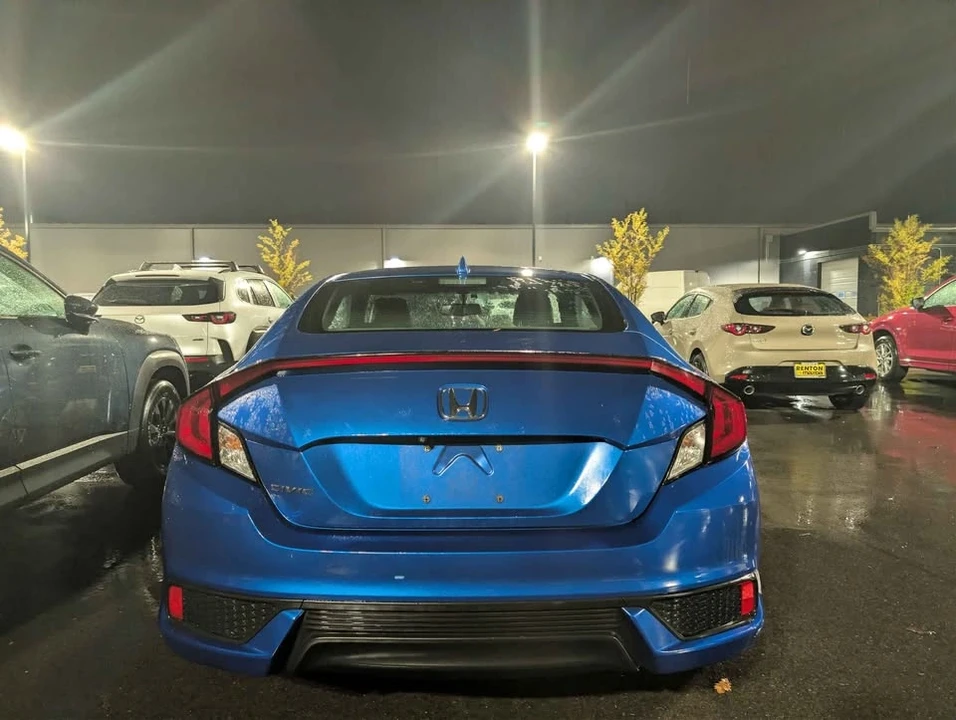 2016 Honda Civic 10th Gen - Image 5 of 9
