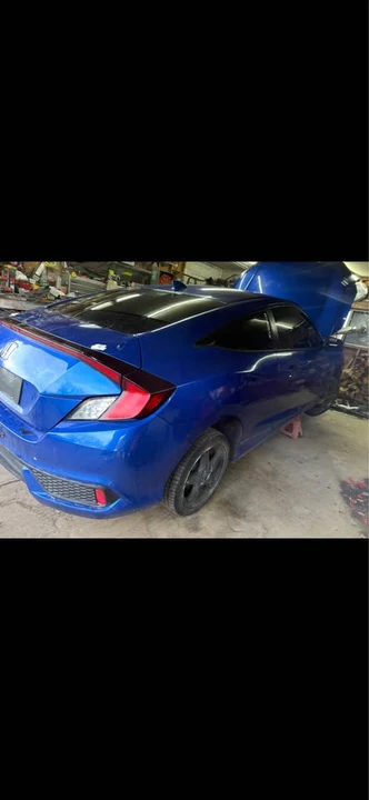2016 Honda Civic 10th Gen - Image 3 of 7