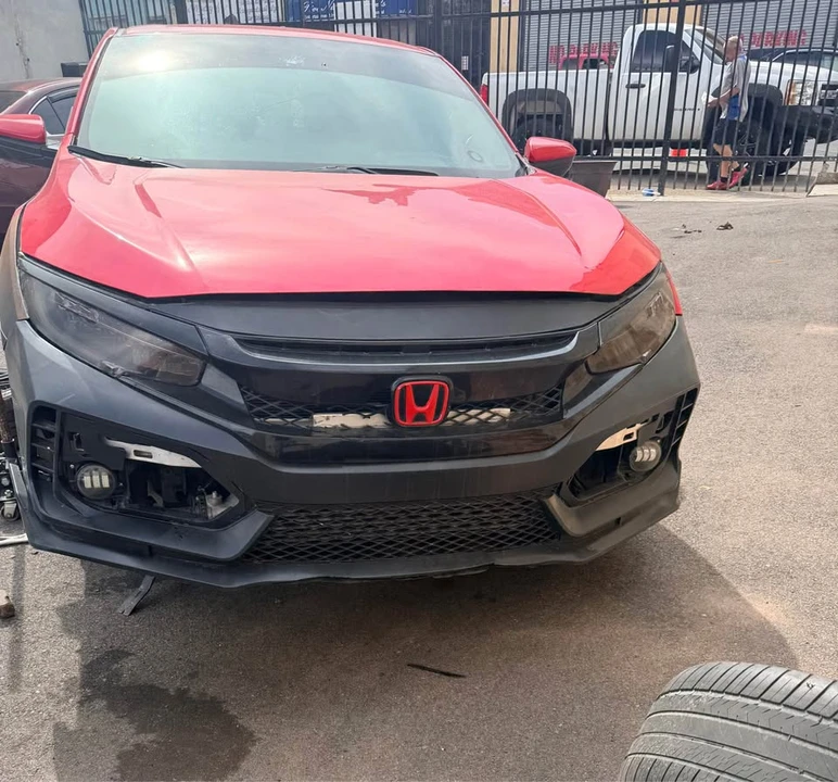 2016 Honda Civic 10th Gen - Image 3 of 4