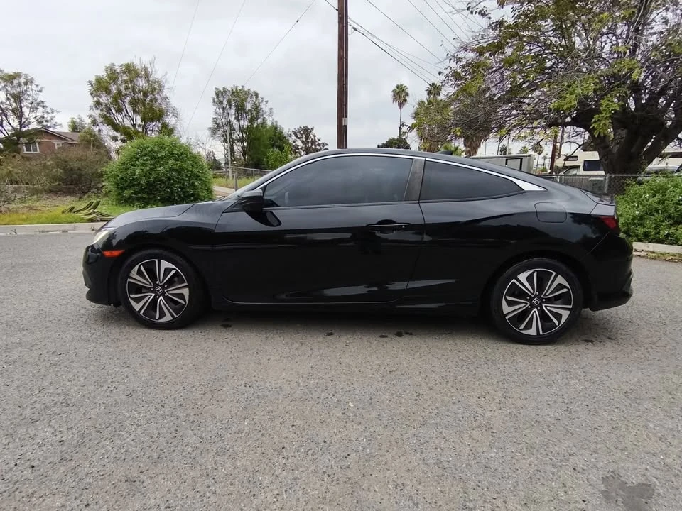2016 Honda Civic 10th Gen - Image 17 of 17